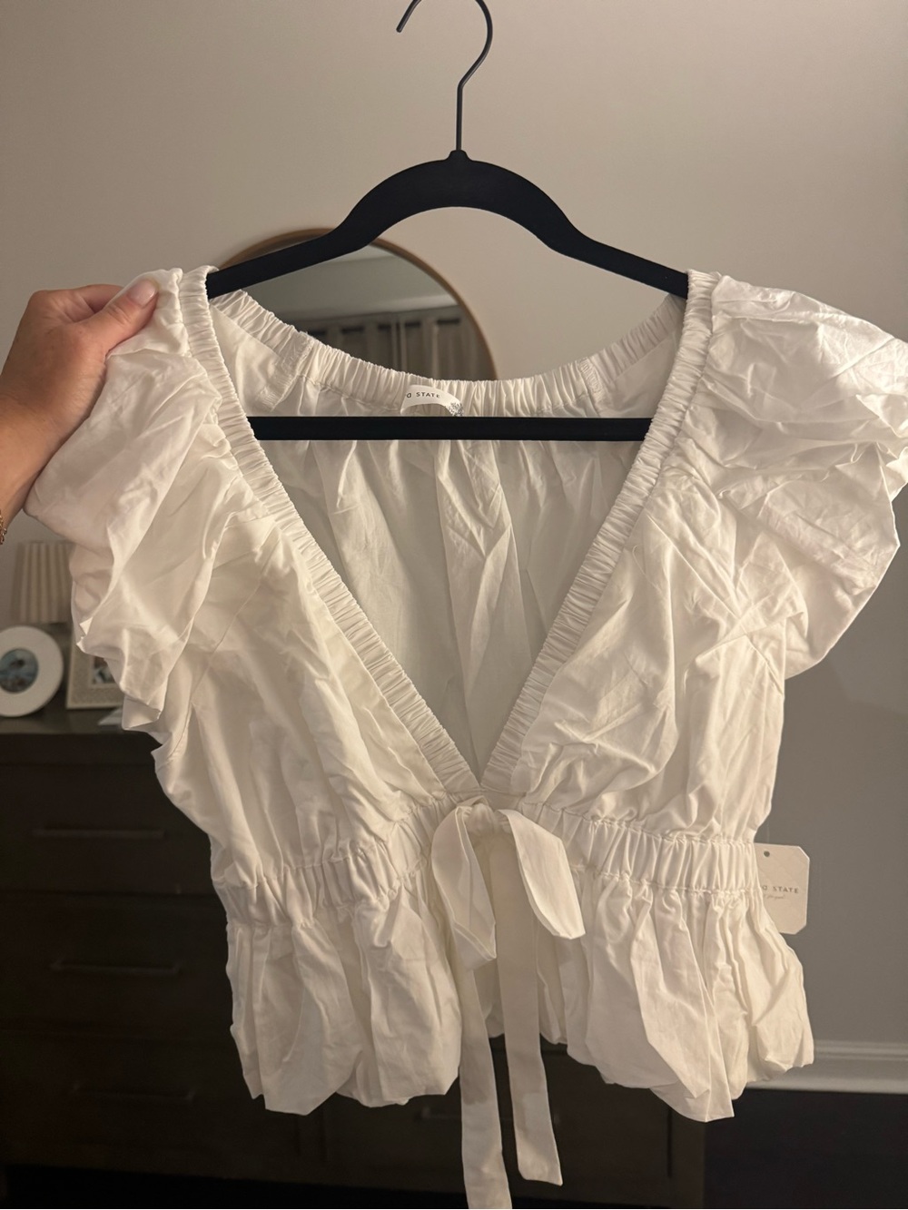 White Front Ruffled Crop Top - Picture 5 of 5